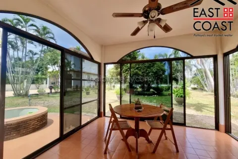 Casa de 3 dormitorios en Pattaya, Tailandia № 213559 - foto 14