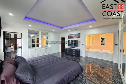 Condominio de 3 dormitorios en Pattaya, Tailandia № 213563 - foto 23