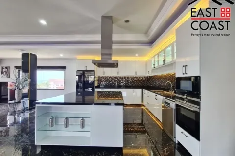 Condominio de 3 dormitorios en Pattaya, Tailandia № 213563 - foto 11