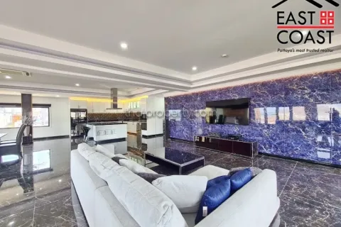 Condominio de 3 dormitorios en Pattaya, Tailandia № 213563 - foto 4