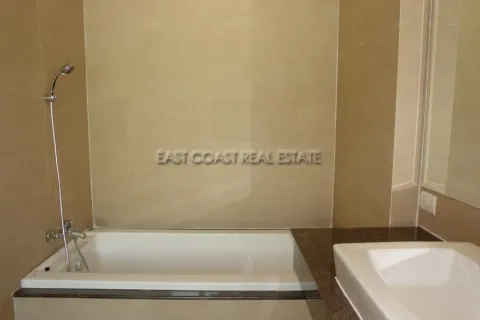 Casa de 3 dormitorios en Pattaya, Tailandia № 213557 - foto 7