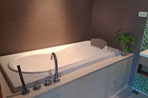 Condo à Kathu, Thaïlande, 2 chambres № 142017 - photo 10