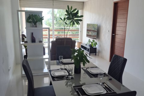 Condo in Kathu, Thailand, 2 bedrooms № 142017 - photo 1