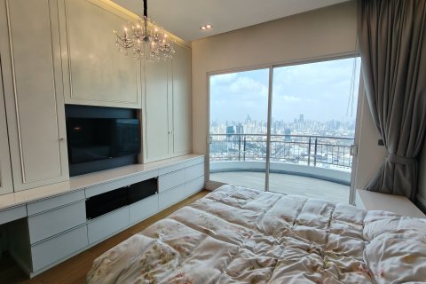 Кондоминиум с 3 спальнями в Ян Наве, Бангкок, Таиланд № 167203 - фото 4