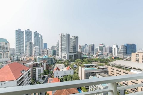 Кондоминиум с 3 спальнями в Бангкоке, Таиланд № 143633 - фото 5