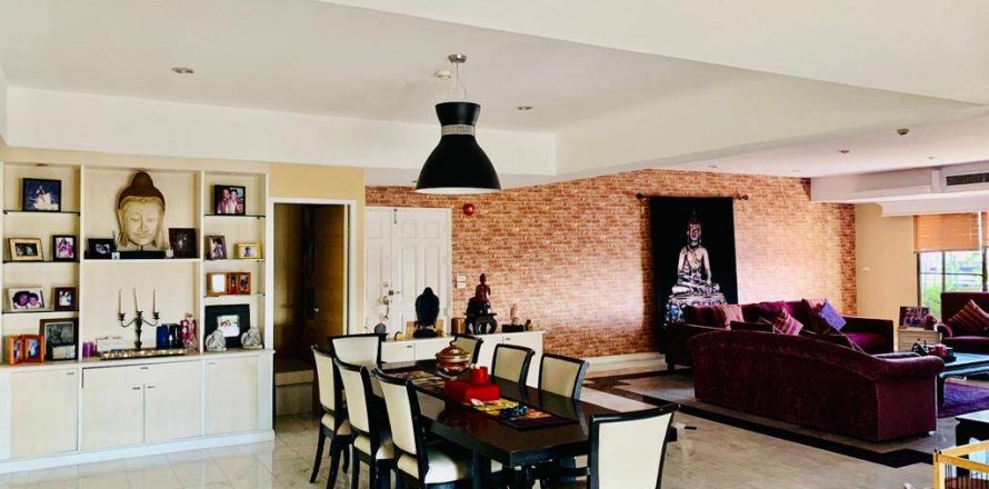 Кондоминиум с 3 спальнями в Бангкоке, Таиланд № 143630