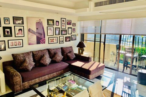 Кондоминиум с 3 спальнями в Бангкоке, Таиланд № 143630 - фото 3