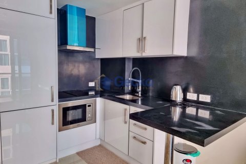 Condo in Pattaya, Thailand, 1 bedroom № 204723 - photo 6