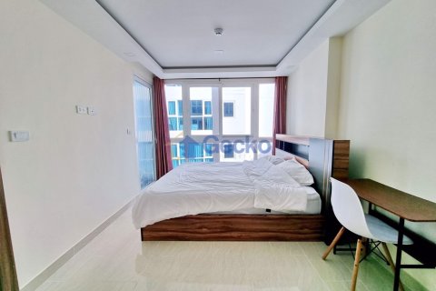 Condo in Pattaya, Thailand, 1 bedroom № 204723 - photo 8