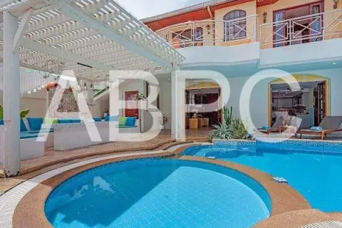 Casa de 6 dormitorios en Pattaya, Tailandia № 211628 - foto 11