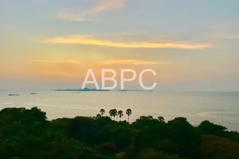 Condominio de 1 dormitorio en Pattaya, Tailandia № 211625 - foto 2