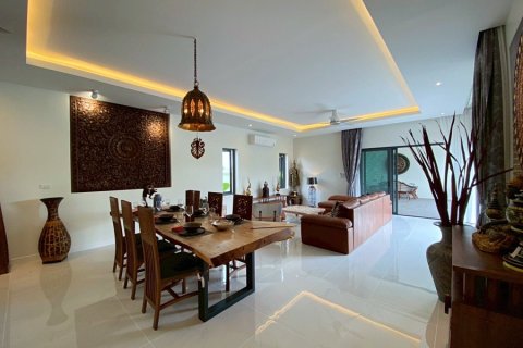 House in Hua Hin, Thailand 4 bedrooms № 168115 - photo 12
