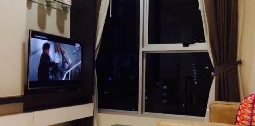 Studio dans le Condo à Chiang Mai, Thaïlande № 136982