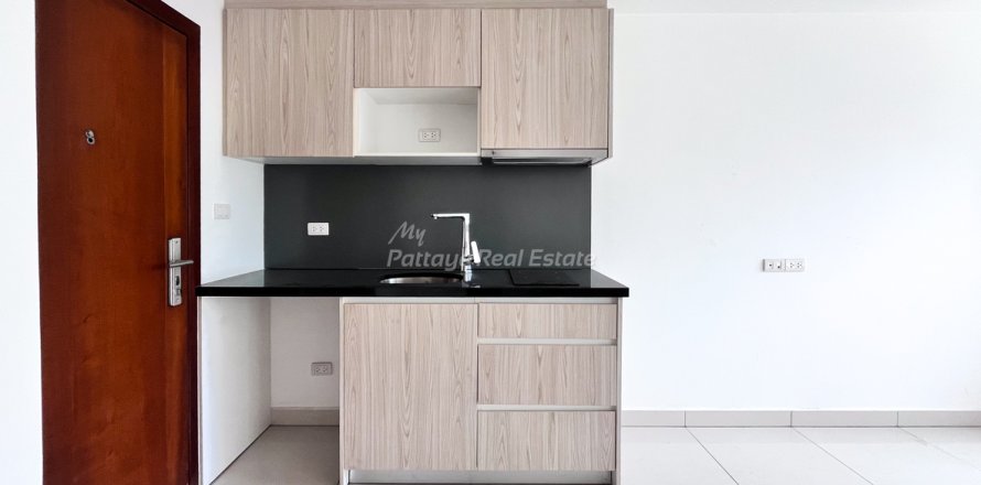 Condo in Pattaya, Thailand, 1 bedroom  № 232973