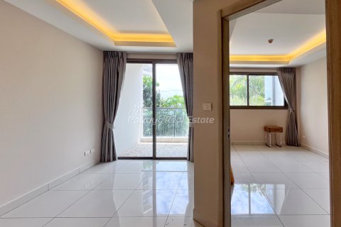 Condo in Pattaya, Thailand, 1 bedroom  № 232972 - photo 4