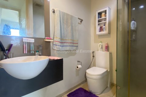 Condo in Bang Lamung, Thailand, 1 bedroom № 232970 - photo 6