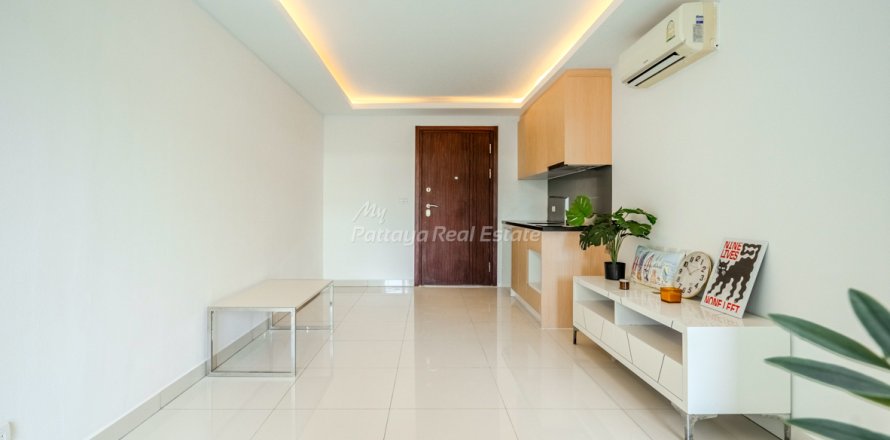 Condo in Pattaya, Thailand, 1 bedroom  № 232967