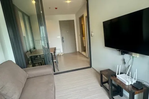 Studio in the Condo in Ratchathewi, Bangkok, Thailand  № 173624 - photo 7