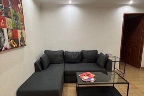 Condo à Khlong Toei, Bangkok, Thaïlande, 2 chambres  № 173628 - photo 15