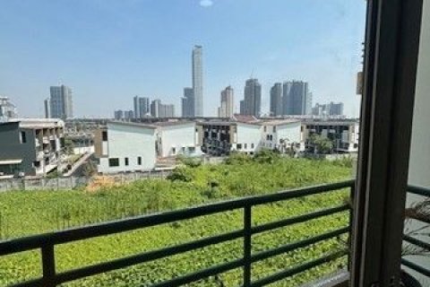 Condo à Khlong Toei, Bangkok, Thaïlande, 2 chambres  № 173628 - photo 11