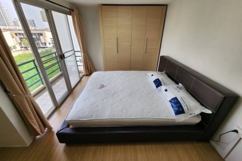 Condo à Khlong Toei, Bangkok, Thaïlande, 2 chambres  № 173628 - photo 21