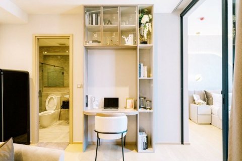 Condo in Din Daeng, Bangkok, Thailand, 2 bedrooms  № 140156 - photo 5