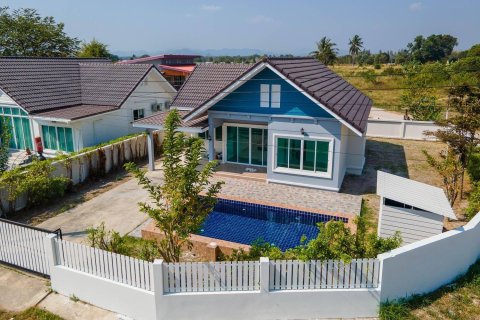 Дом в Хуа Хине, Таиланд с 3 спальнями  № 148394 - фото 1