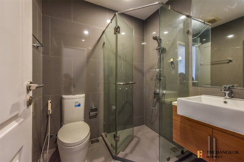 Condo in Bangkok, Thailand, 2 bedrooms № 185262 - photo 6