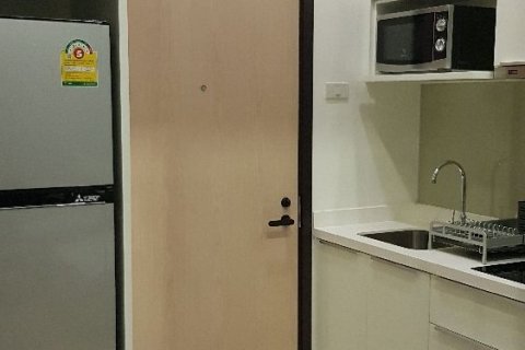 Студия в кондо в Ратчатхеви, Бангкок, Таиланд № 142375 - фото 4
