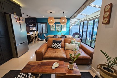 Дом в Банг Пхли Яи, Таиланд с 4 спальнями  № 163061 - фото 2