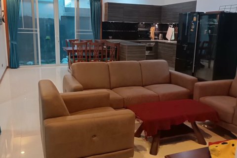 Villa in Hua Hin, Thailand 2 bedrooms № 163060 - photo 3