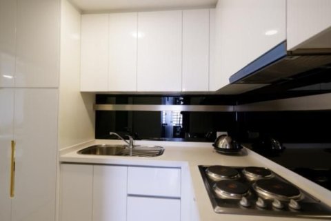 Condo in Huai Khwang, Bangkok, Thailand, 4 bedrooms  № 164735 - photo 4