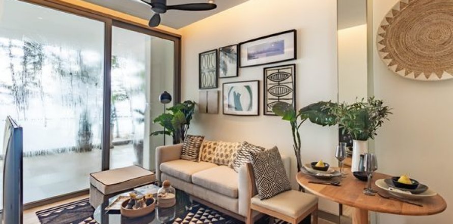 Studio in the Condo in Kathu, Thailand  № 148762