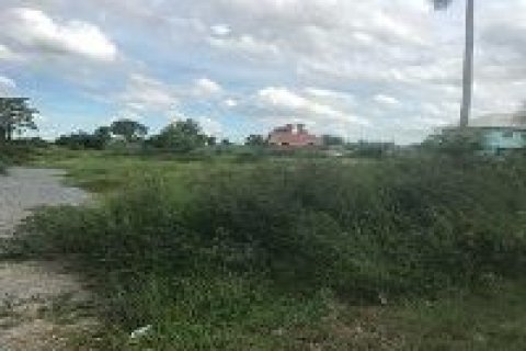 Terrain à Min Buri, Bangkok, Thaïlande 11300 m2 № 155840 - photo 3