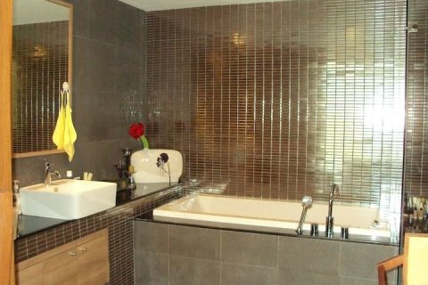 Кондоминиум с 2 спальнями в Ча-аме, Таиланд № 155836 - фото 5