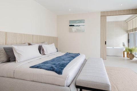 Villa in Phuket, Thailand 3 bedrooms № 147680 - photo 17