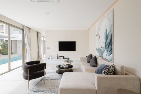 Villa in Phuket, Thailand 3 bedrooms № 147680 - photo 2