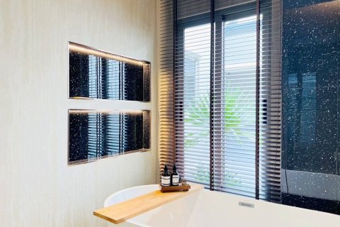 Villa in Kathu, Thailand 4 bedrooms № 147681 - photo 5