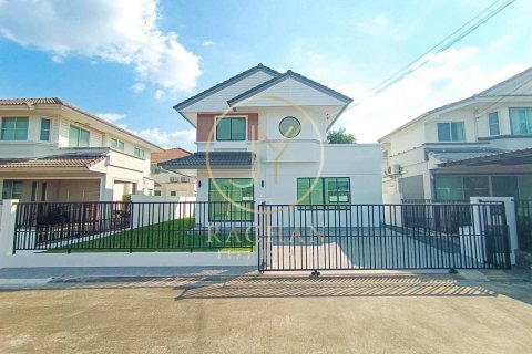 Дом в Банг Яйе, Таиланд с 4 спальнями № 155997 - фото 1