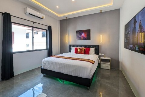 House in Pattaya, Thailand 7 bedrooms № 156000 - photo 14