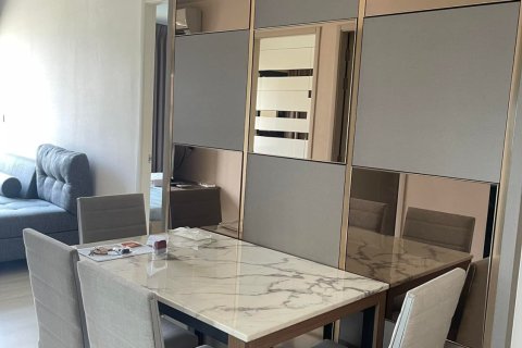 Кондоминиум с 2 спальнями в Хуай Кванге, Бангкок, Таиланд № 150073 - фото 9