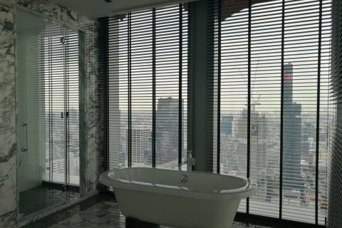 Condo in Bang Rak, Bangkok, Thailand, 3 bedrooms  № 150071 - photo 19