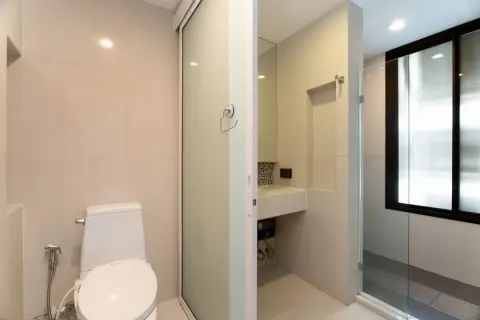 Кондоминиум с 2 спальнями в Клонг Тоэй, Бангкок, Таиланд № 136215 - фото 16