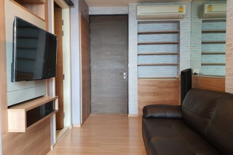 Студия в кондо в Пхая Тая, Бангкок, Таиланд № 136216 - фото 4