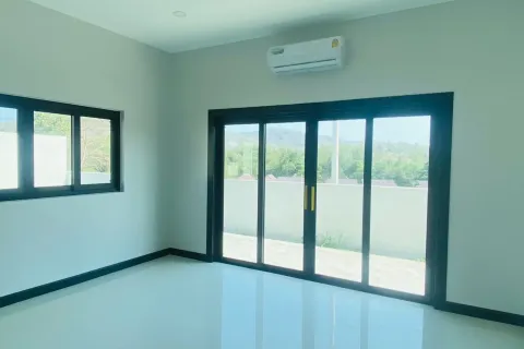 House in Hua Hin, Thailand 3 bedrooms № 155075 - photo 17