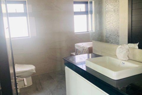 House in Hua Hin, Thailand 3 bedrooms № 155075 - photo 3