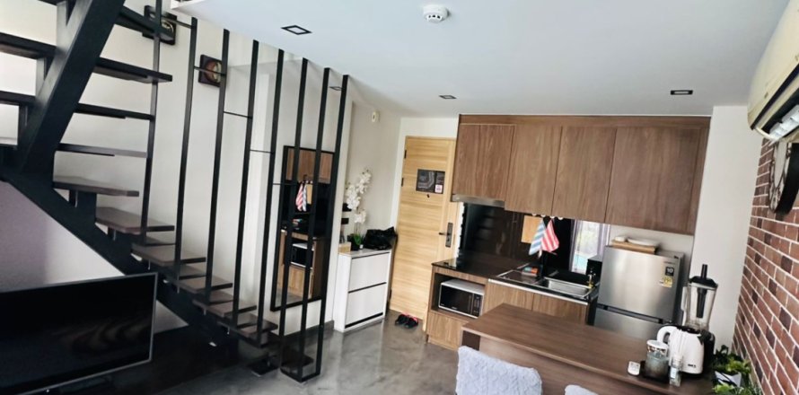 Studio in the Condo in Phuket, Thailand № 155076