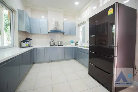 Haus in Bang Kapi, Bangkok, Thailand 5 Schlafzimmer № 217027 - Foto 5