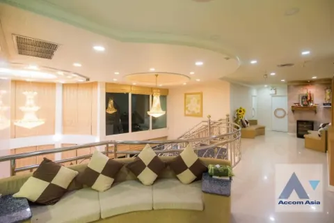 Haus in Bang Kapi, Bangkok, Thailand 5 Schlafzimmer № 217027 - Foto 9