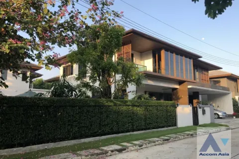 House in Prawet, Bangkok, Thailand 4 bedrooms № 217030